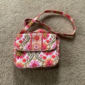 Vera Bradley crossbody in Folkloric